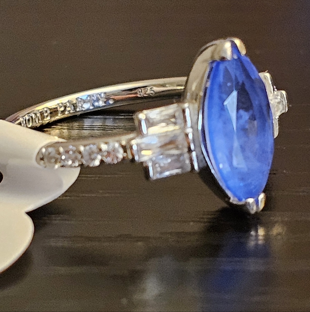 Sterling Silver Ring Size 9